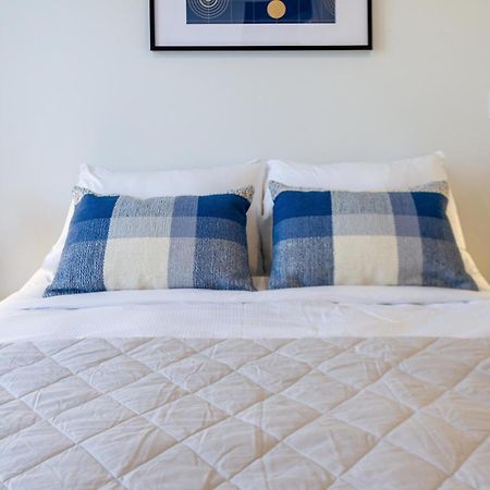 City Lights Retreat With Carpark 2 Bed 2 Bath Christchurch Exteriér fotografie