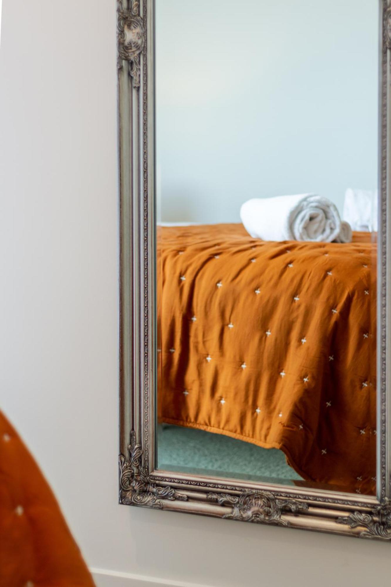 City Lights Retreat With Carpark 2 Bed 2 Bath Christchurch Exteriér fotografie